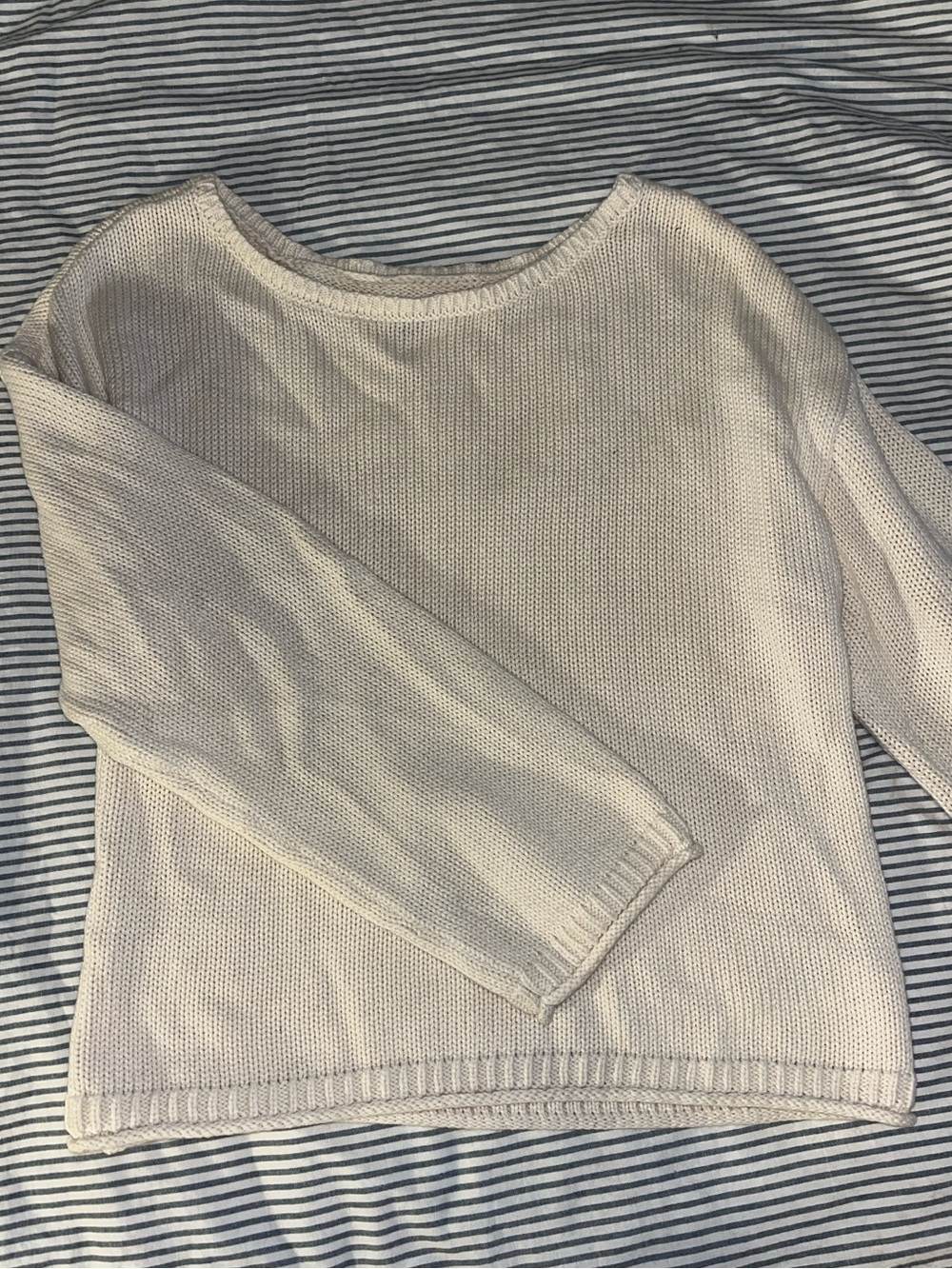 Beachy American Eagle Cream Colour Sweater